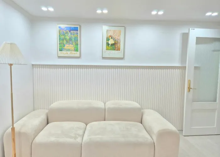 Appartement Yeon Stay-홍대입구도보6분,3룸4베드,가족여행,친구여행,최신시설 Séoul