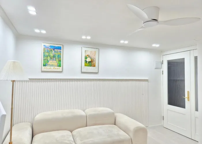 Yeon Stay-홍대입구도보6분,3룸4베드,가족여행,친구여행,최신시설 Appartement *