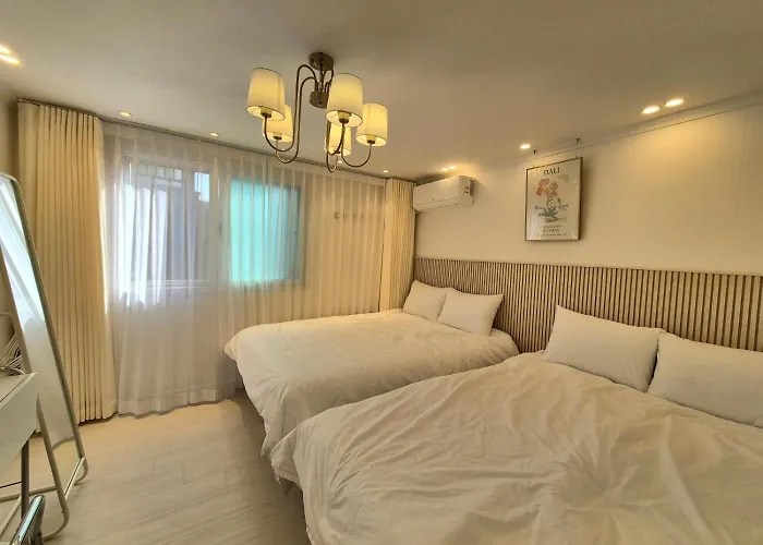 Appartement Yeon Stay-홍대입구도보6분,3룸4베드,가족여행,친구여행,최신시설 *
