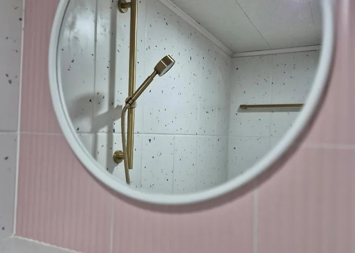 Appartement Yeon Stay-홍대입구도보6분,3룸4베드,가족여행,친구여행,최신시설 Séoul