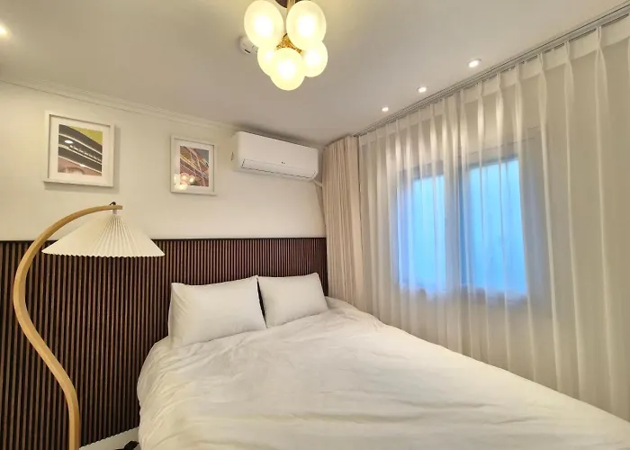 Appartement Yeon Stay-홍대입구도보6분,3룸4베드,가족여행,친구여행,최신시설 *